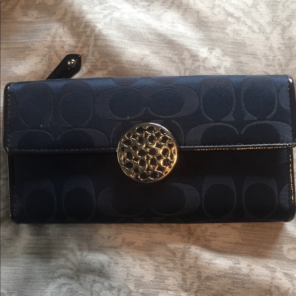 Blue coach handbag and wallet - Picture 9 of 13